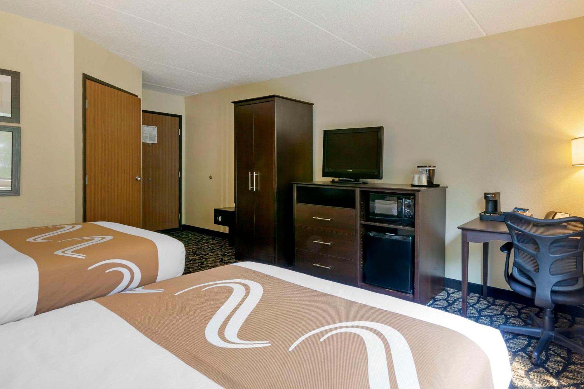 Inn Quality Oshkosh